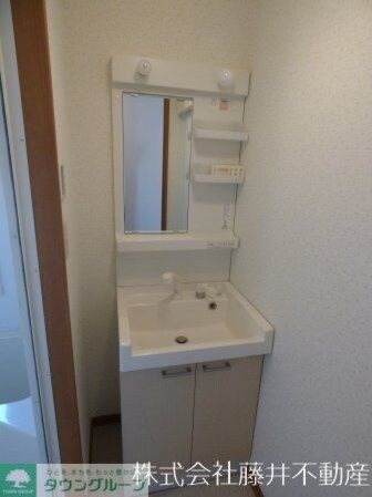 タウンコートワラビの物件内観写真